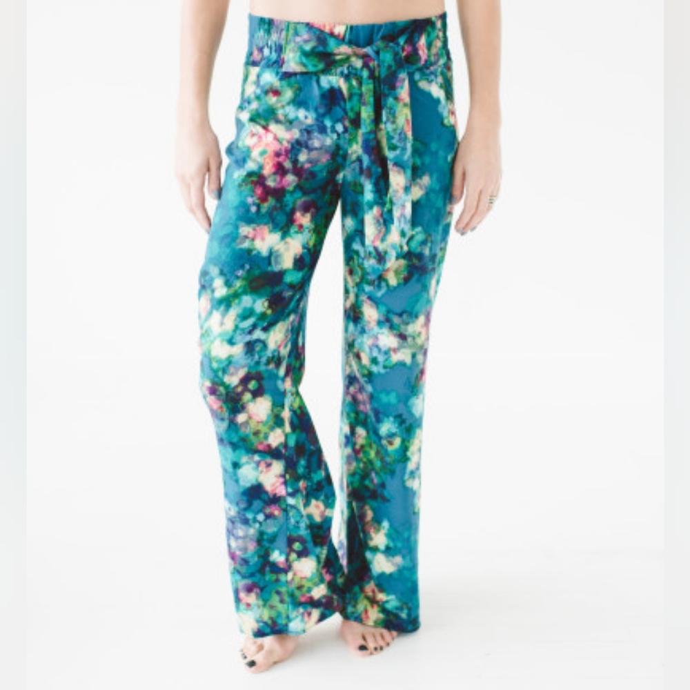 Smash & Tess flowy wide leg floral trousers